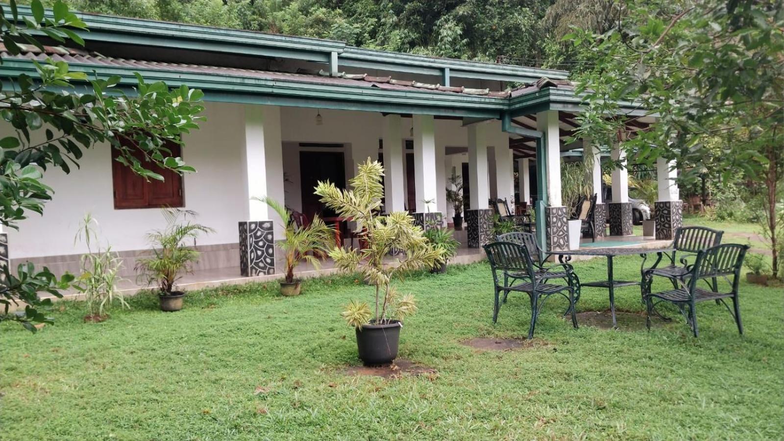 Salmanel Resort Ratnapura Eksteriør bilde