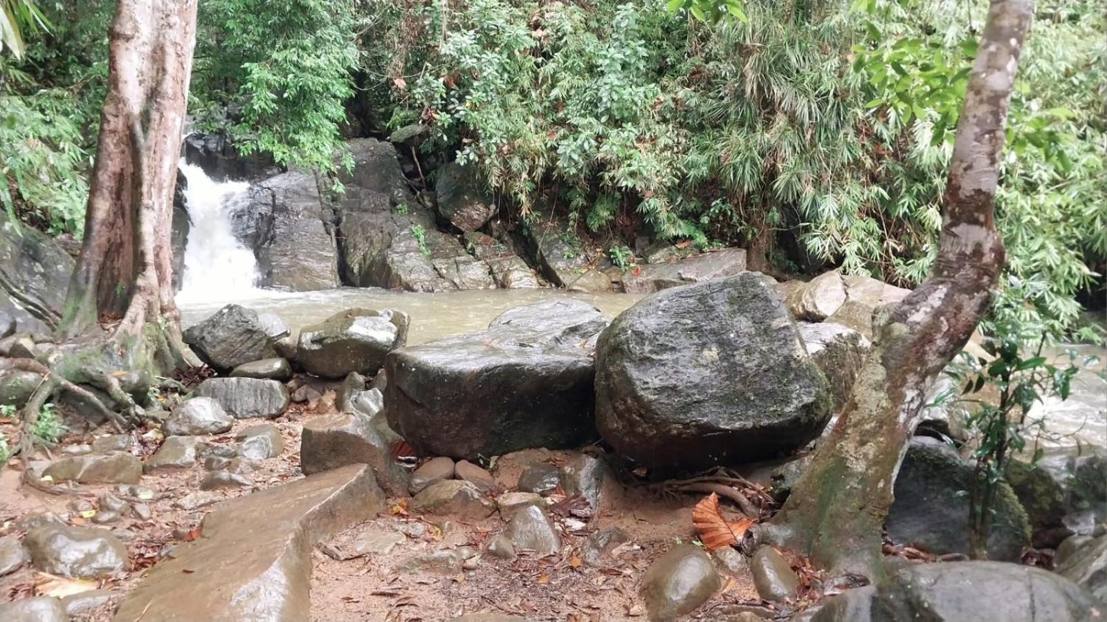 Salmanel Resort Ratnapura Eksteriør bilde